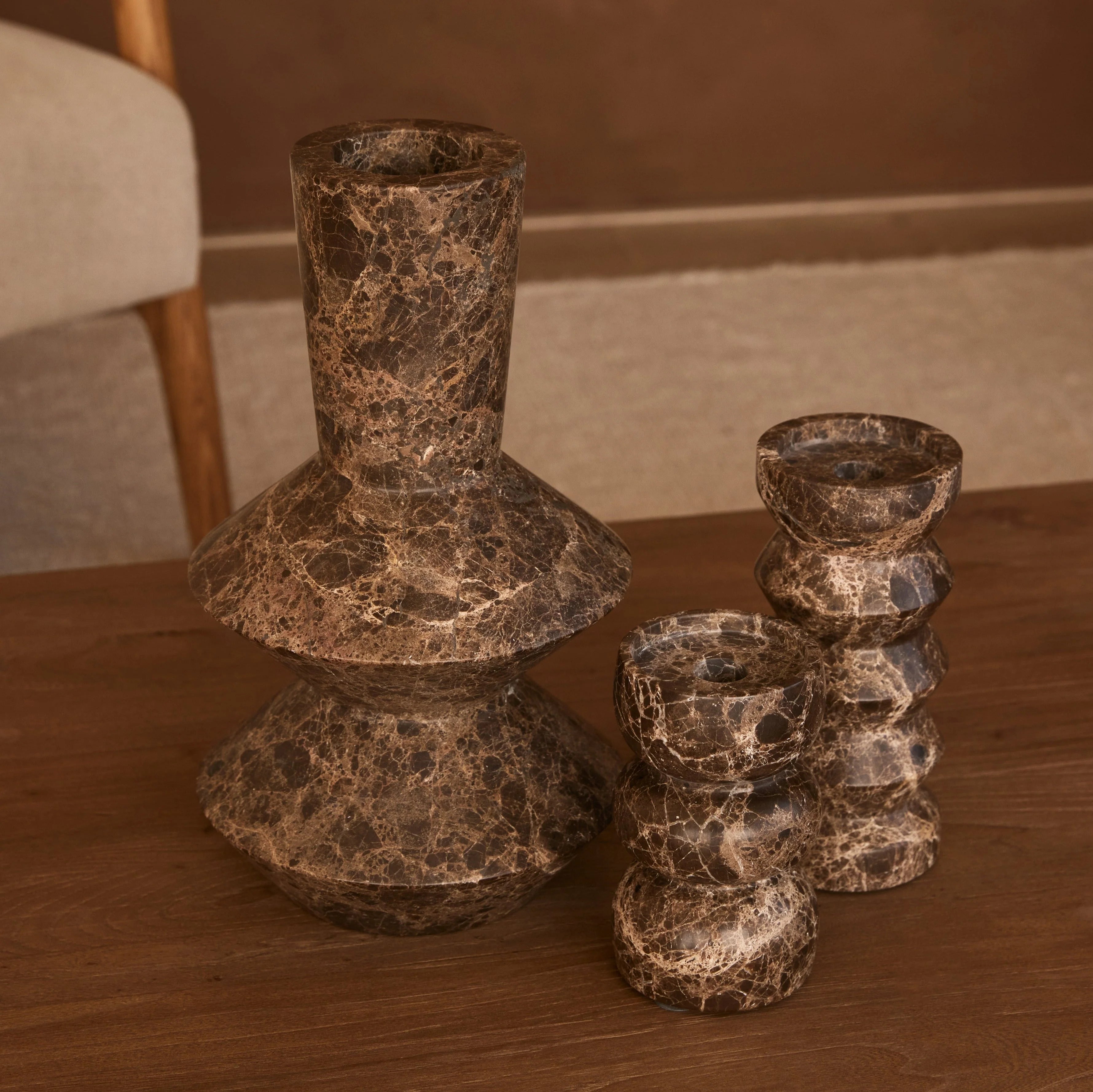 Rhombus vase – Dark Emperador H35 cm