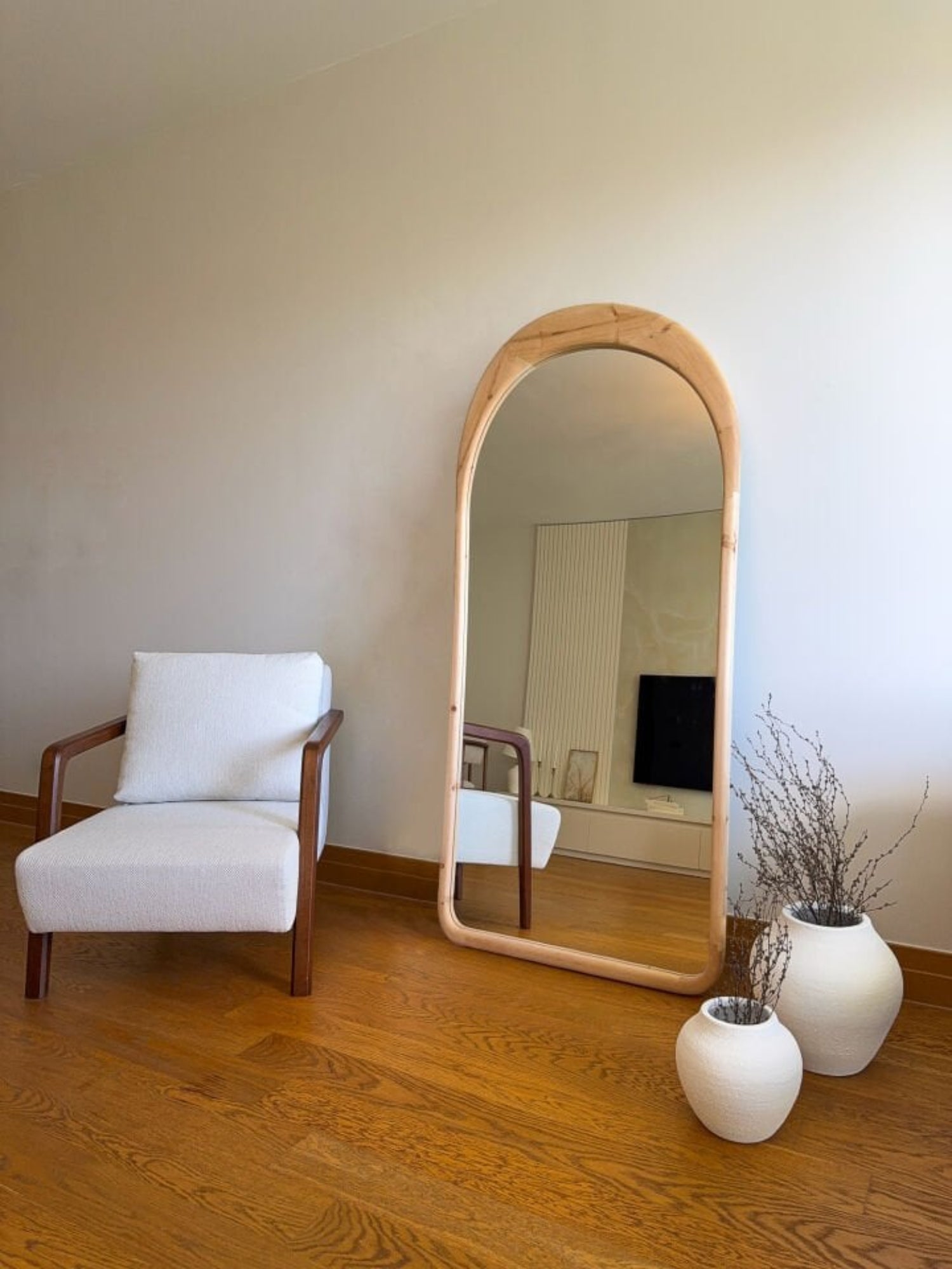 Lina – Oval Spejl med Træramme 180x80 cm